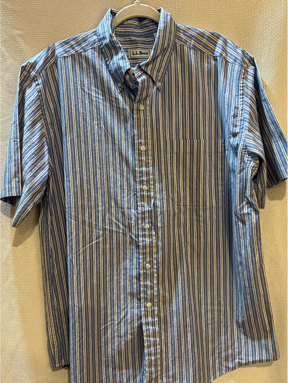 L.L. Bean Men's Large Short Sleeve Button-Down Shirt Blue and Yellow Stripes 100